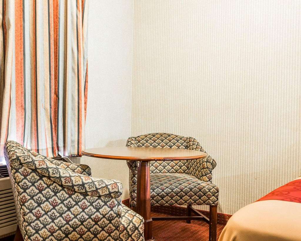 Econo Lodge Inn & Suites Matthews - Charlotte Quarto foto
