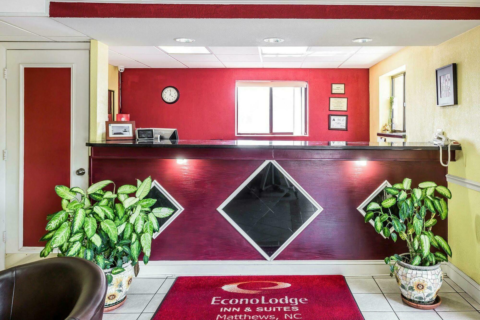 Econo Lodge Inn & Suites Matthews - Charlotte Exterior foto